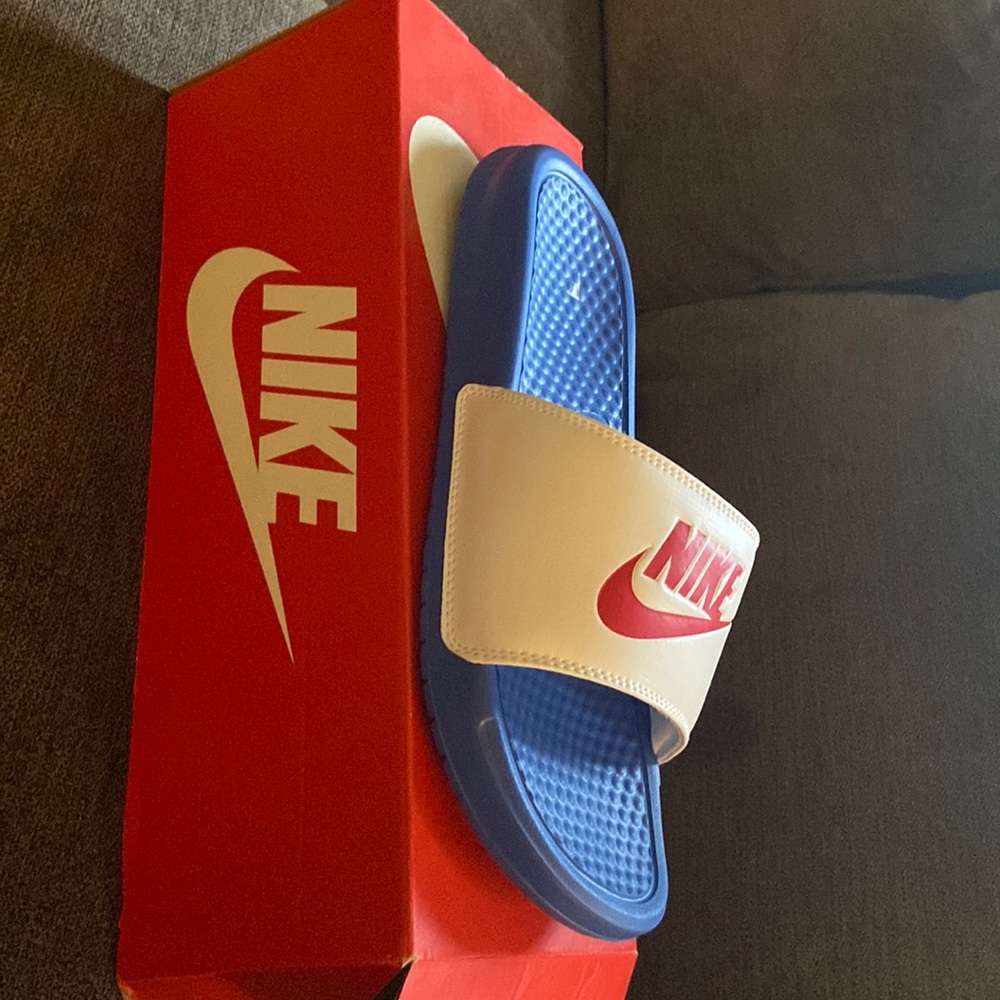 nike slides